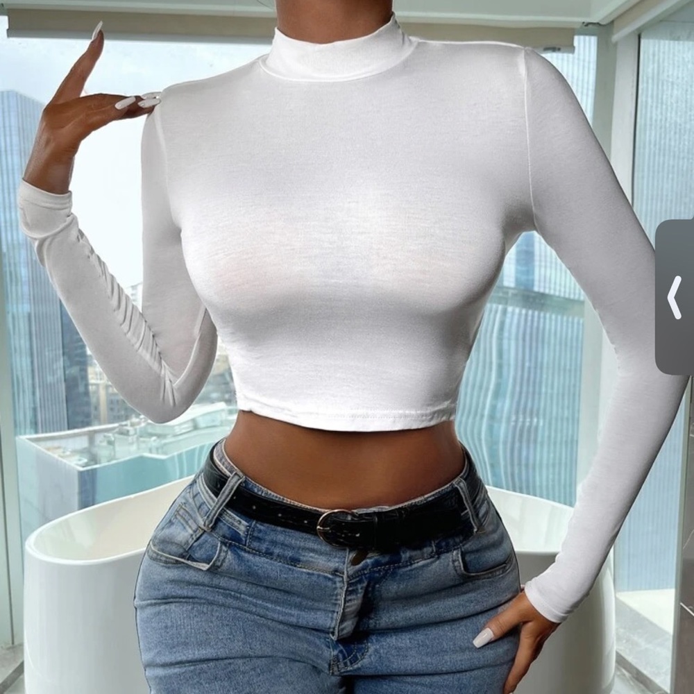 cutout crop top